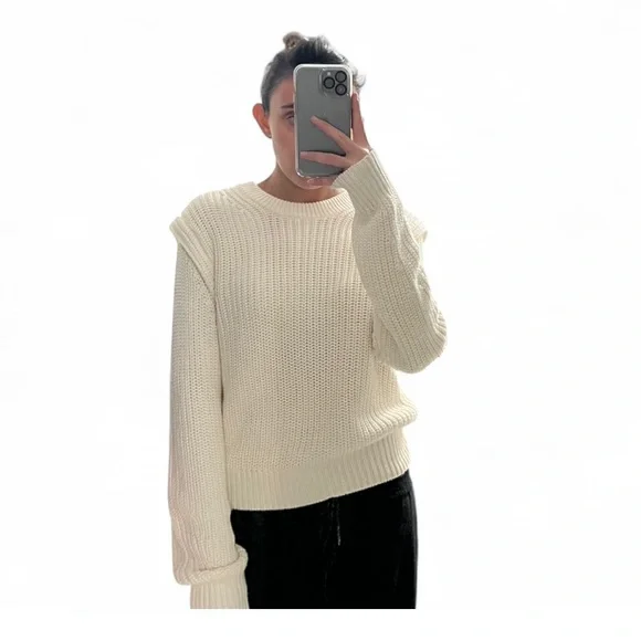 Abercrombie & Fitch white  Crew Neck Sweater - Picture 2 of 7